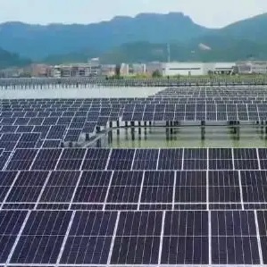 La primera central eléctrica fotovoltaica complementaria Chaoguang de China está conectada a la red para la generación de energía
