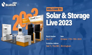 Equipo de Bluesun en Solar & Storage Live 2023