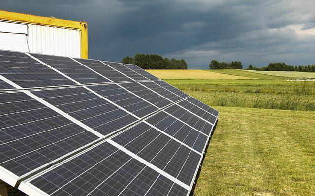 Conocimientos básicos de generación de energía solar fotovoltaica.