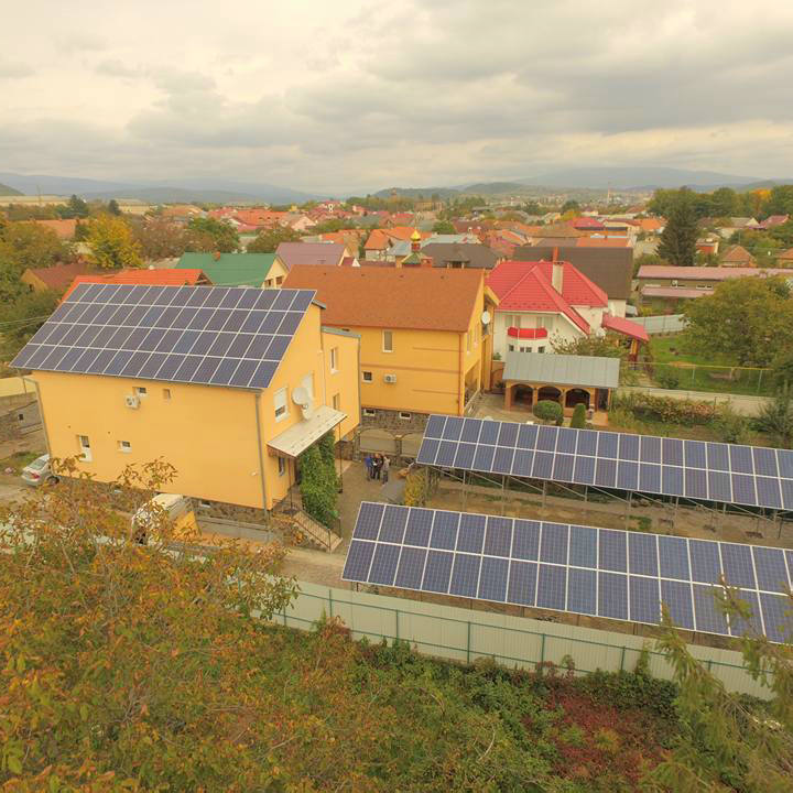 Sistema solar de la rejilla 30kw en Ucrania para residencial
