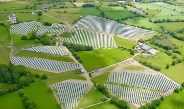Las investigaciones muestran que la instalacin fotovoltaica del Reino Unido ha aumentado un 82% ao tras ao!